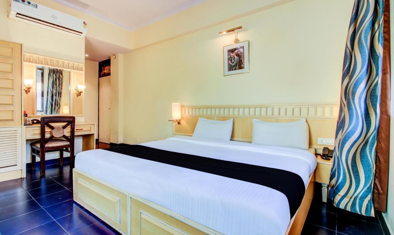 Hotel Kadamb Residency Bombay Eksteriør billede