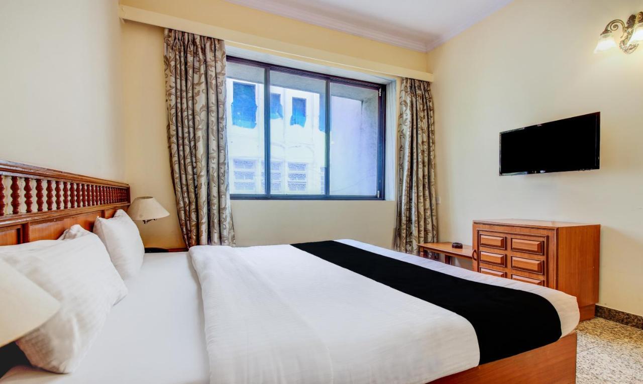 Hotel Kadamb Residency Bombay Eksteriør billede