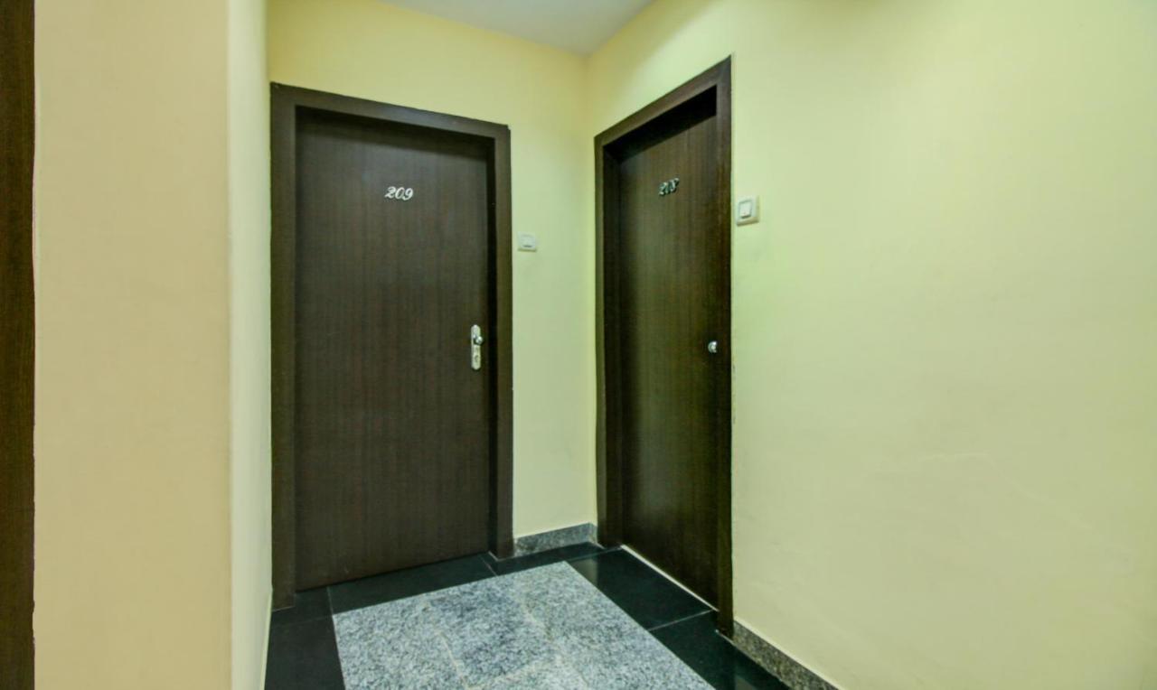Hotel Kadamb Residency Bombay Eksteriør billede